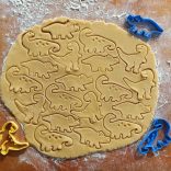 Dínós sütikiszúró készlet (3 darabos)