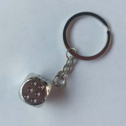 Dobókocka kulcstartó