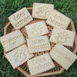 Isten hozott! kekszmintazó