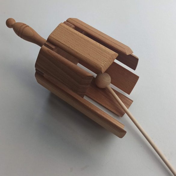 Skandináv körxilofon ütővel