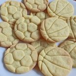 Kosárlabda sütikiszúró