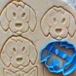 Kutyafej sütikiszúró