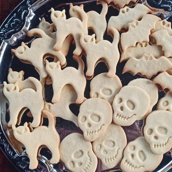 Macska kekszkiszúró