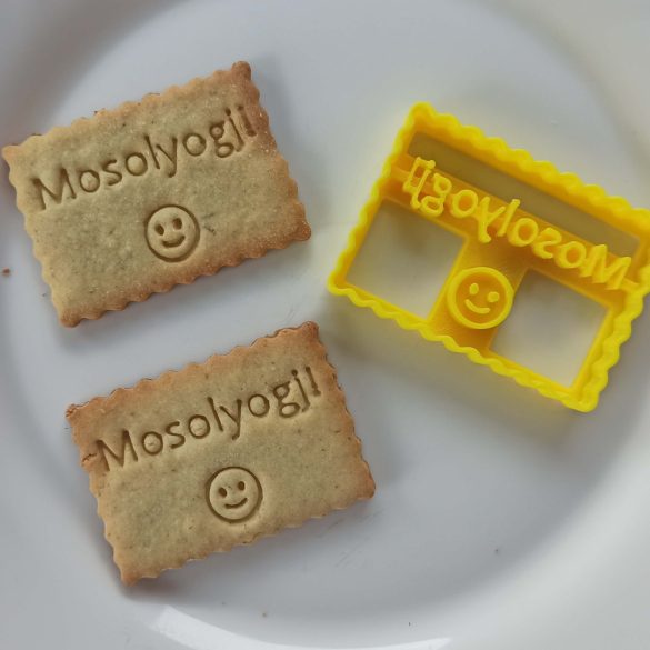 Mosolyogj! kekszmintázó