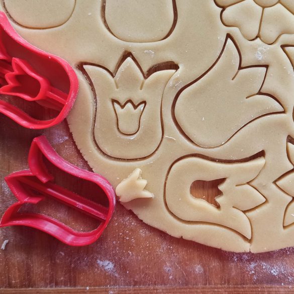 Tulipán linzerkiszúró (kétrészes)